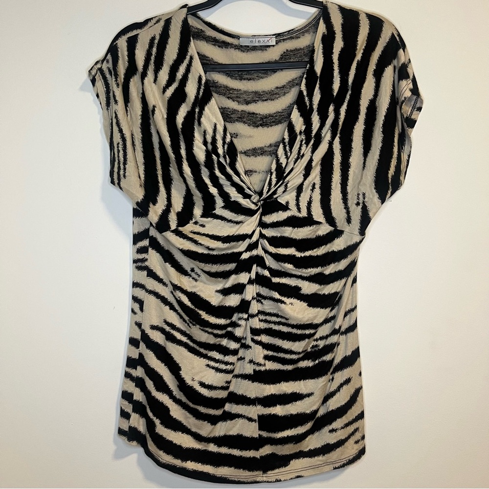 elexxi Y2K Black and Cream Zebra Print Short Sleeve Deep V Neck Going Out Top